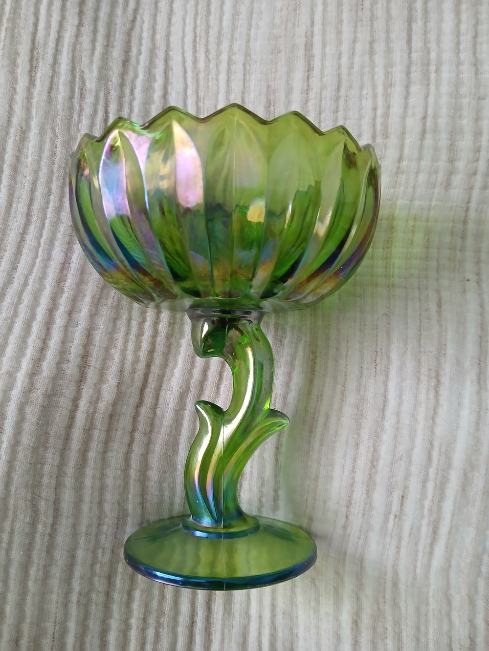 Vintage Indiana Glass Green Carnival Glass "Lotus Blossom" Pedestal Compote Dish